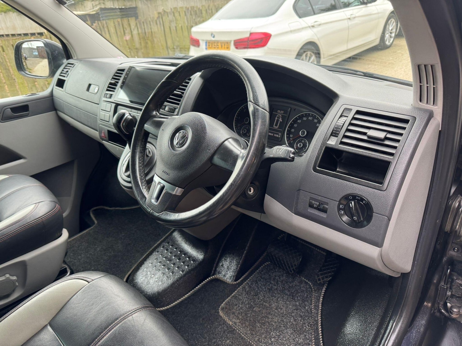 Used Volkswagen Transporter Sportline 2014 for sale - 77982518: Photo 48