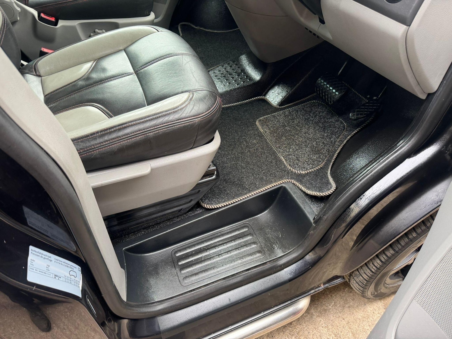 Used Volkswagen Transporter Sportline 2014 for sale - 77982518: Photo 53