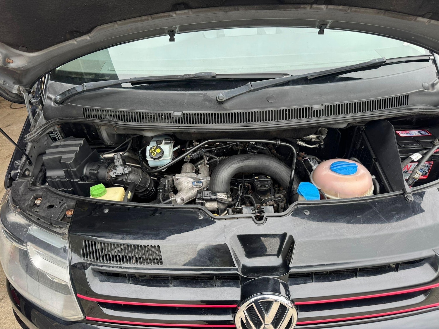 Used Volkswagen Transporter Sportline 2014 for sale - 77982518: Photo 92