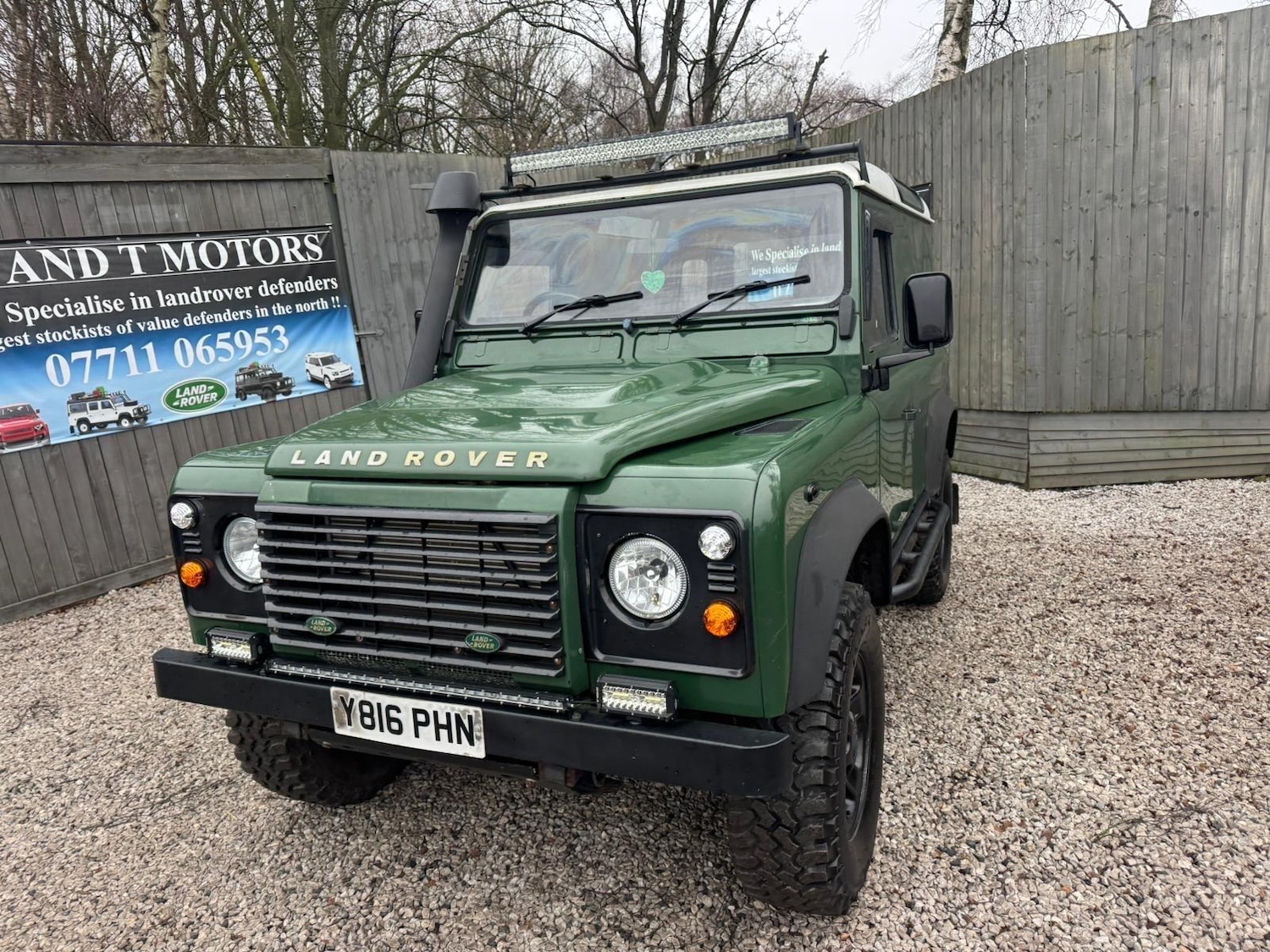 Used Land Rover Defender 2001 for sale - 77456498: Photo 22