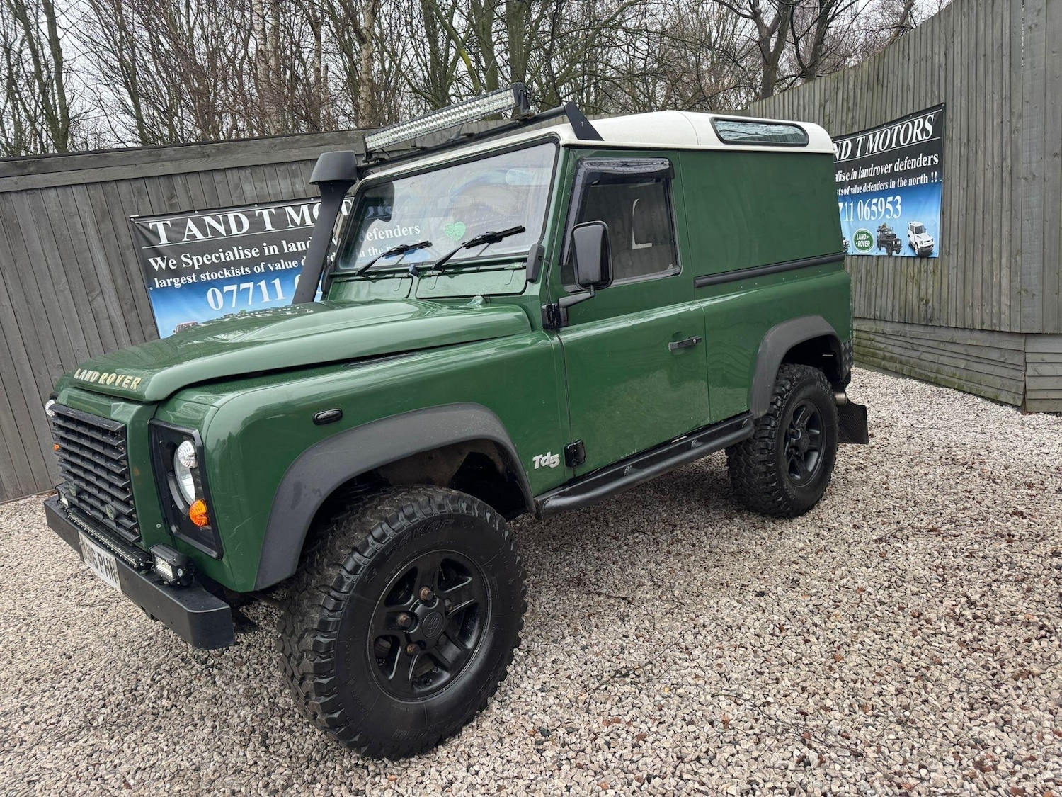 Used Land Rover Defender 2001 for sale - 77456498: Photo 25