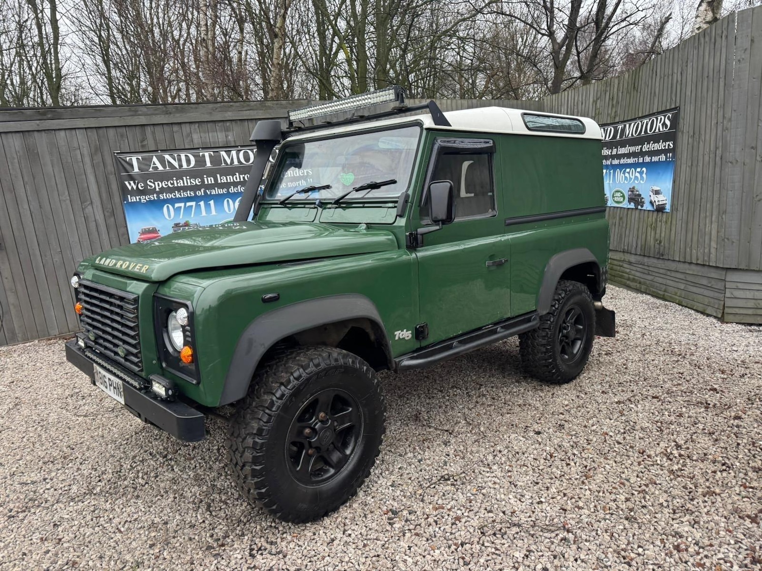 Used Land Rover Defender 2001 for sale - 77456498: Photo 29