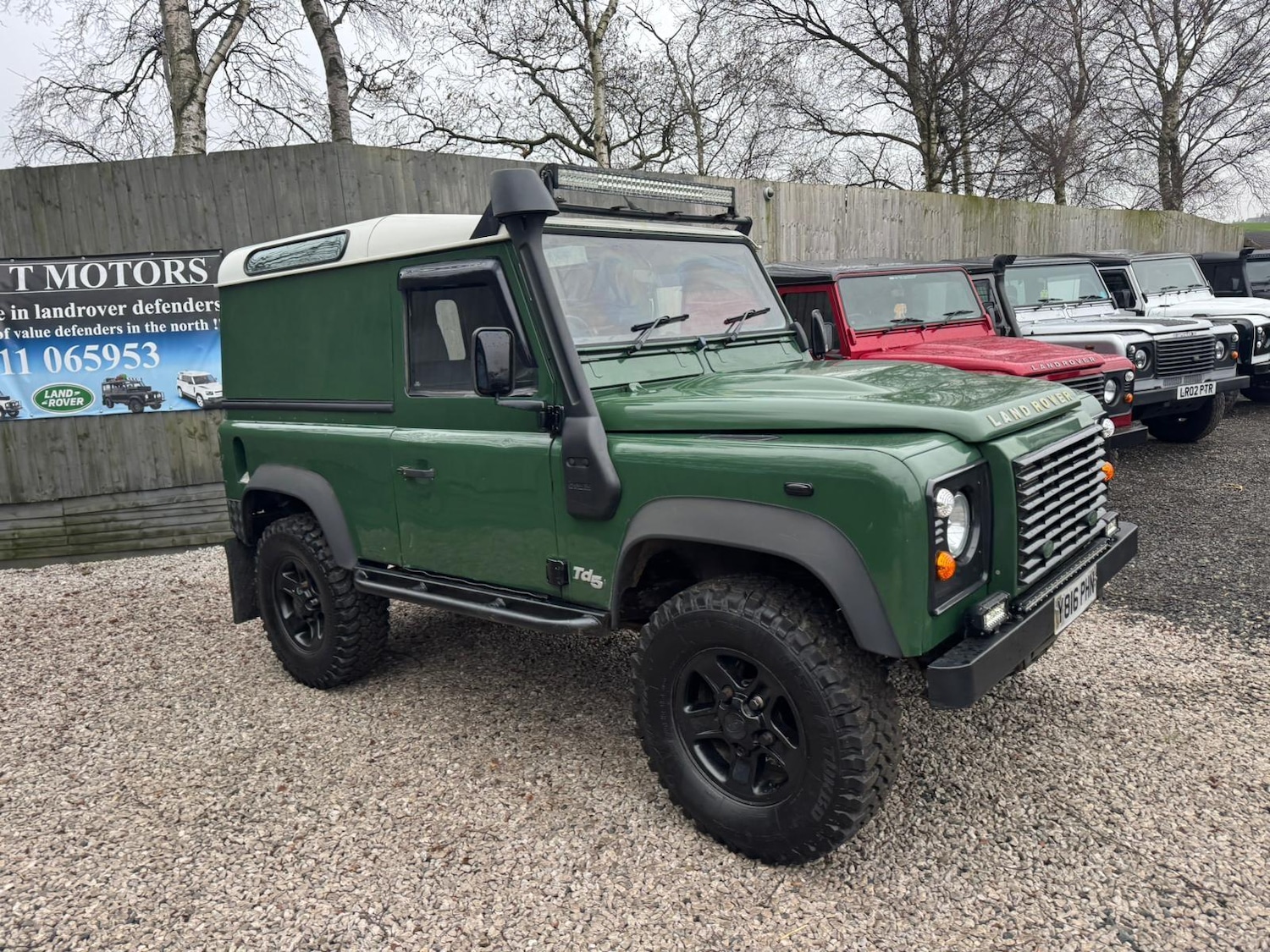 Used Land Rover Defender 2001 for sale - 77456498: Photo 32