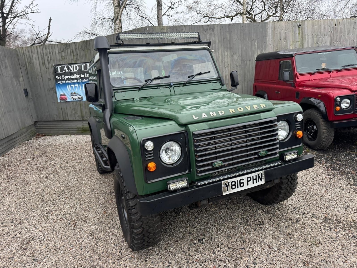 Used Land Rover Defender 2001 for sale - 77456498: Photo 5
