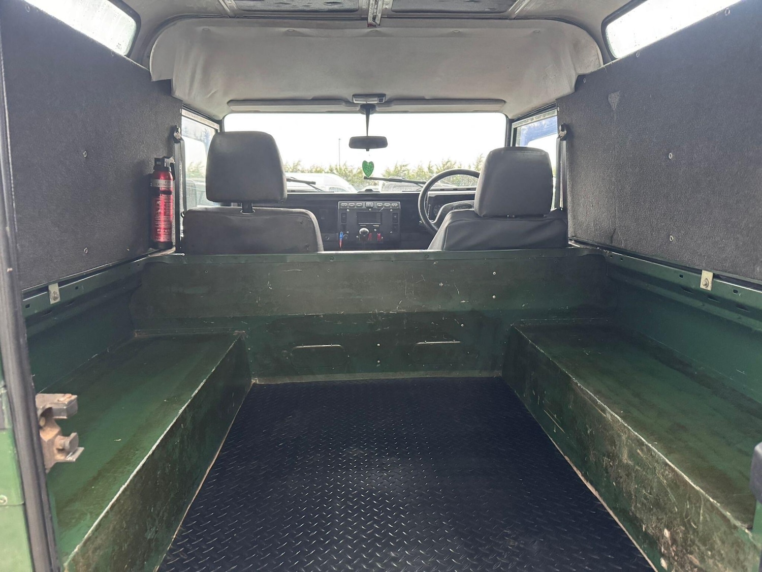 Used Land Rover Defender 2001 for sale - 77456498: Photo 62