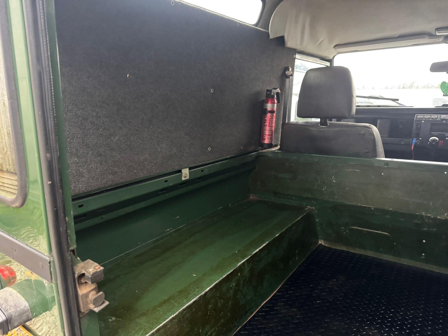 Used Land Rover Defender 2001 for sale - 77456498: Photo 63