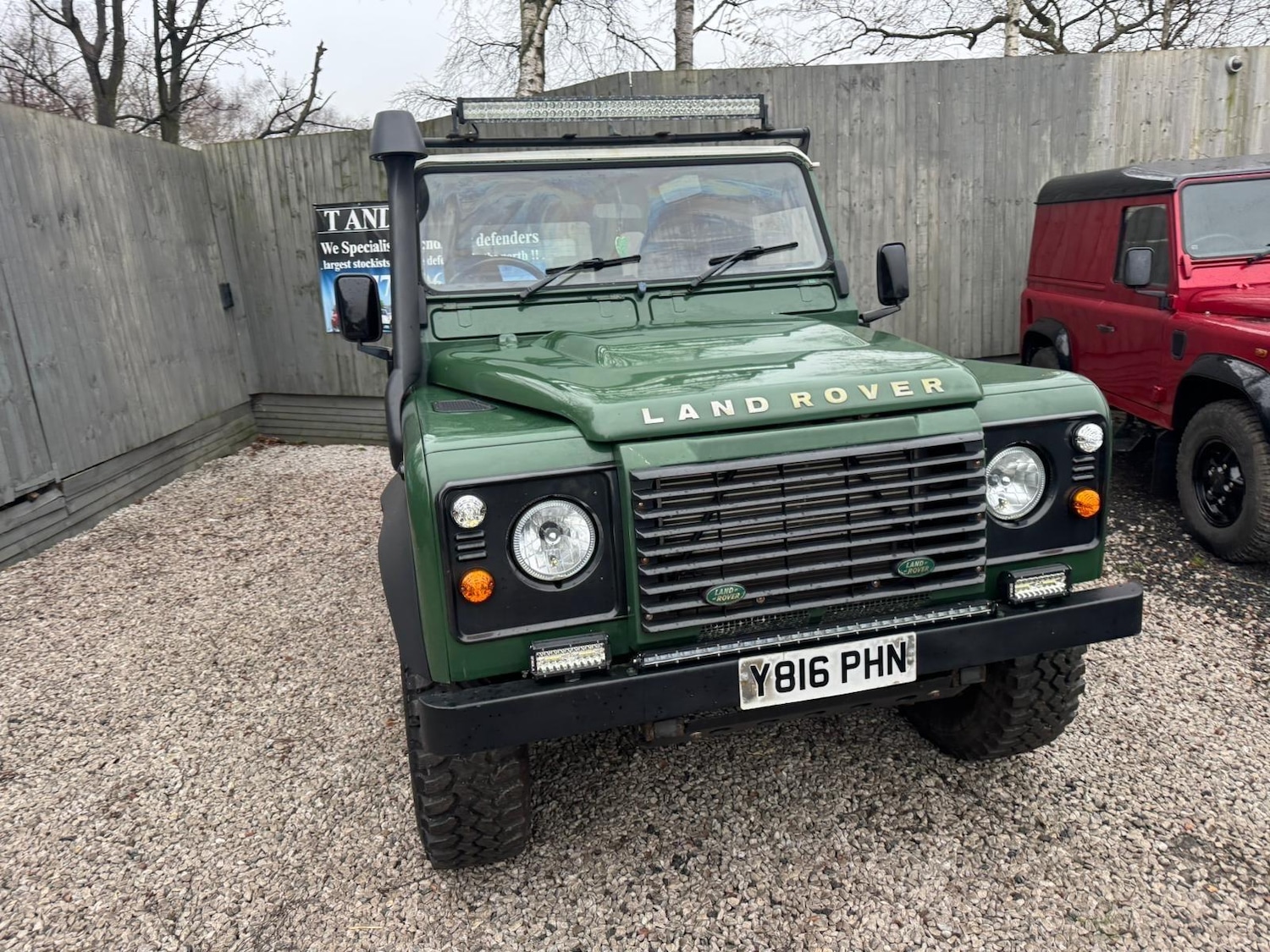 Used Land Rover Defender 2001 for sale - 77456498: Photo 8