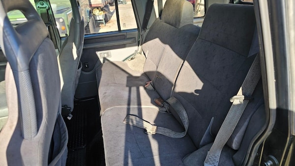 Used Land Rover Discovery 1998 for sale - 76153001: Photo 91