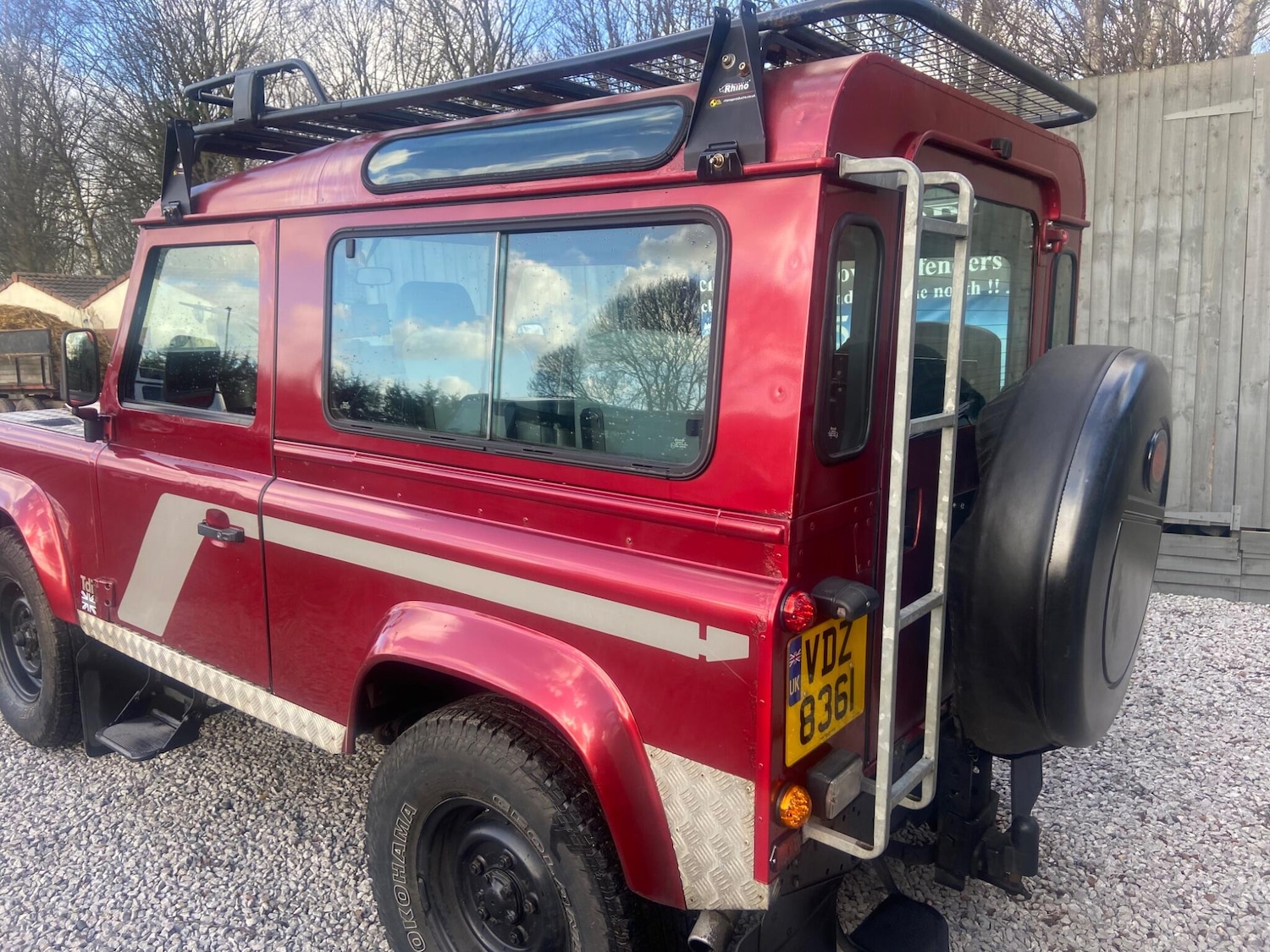 Used Land Rover Defender 90 1996 for sale - 77637881: Photo 12