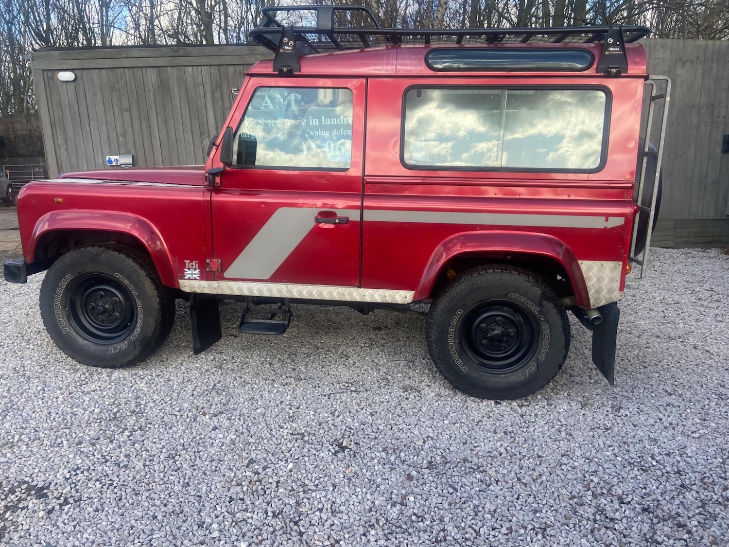 Used Land Rover Defender 90 1996 for sale - 77637881: Photo 25