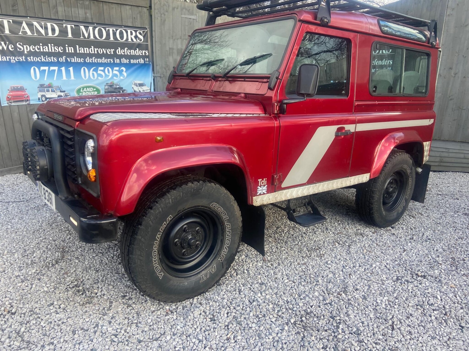 Used Land Rover Defender 90 1996 for sale - 77637881: Photo 3