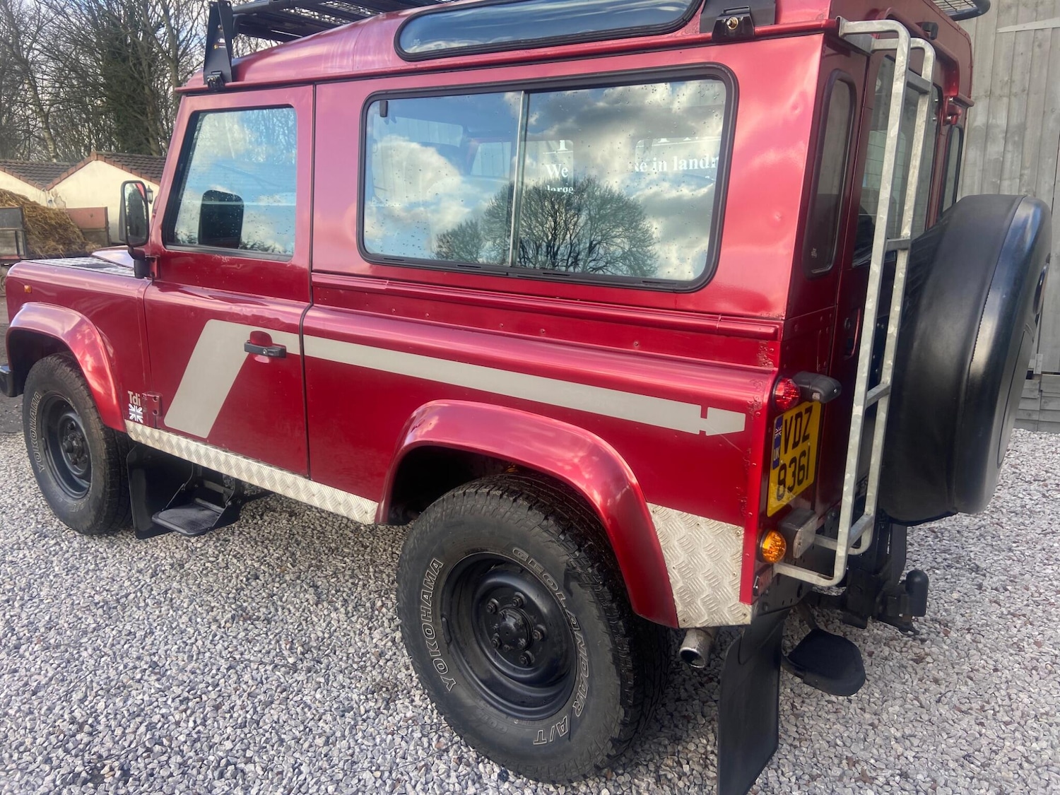 Used Land Rover Defender 90 1996 for sale - 77637881: Photo 31