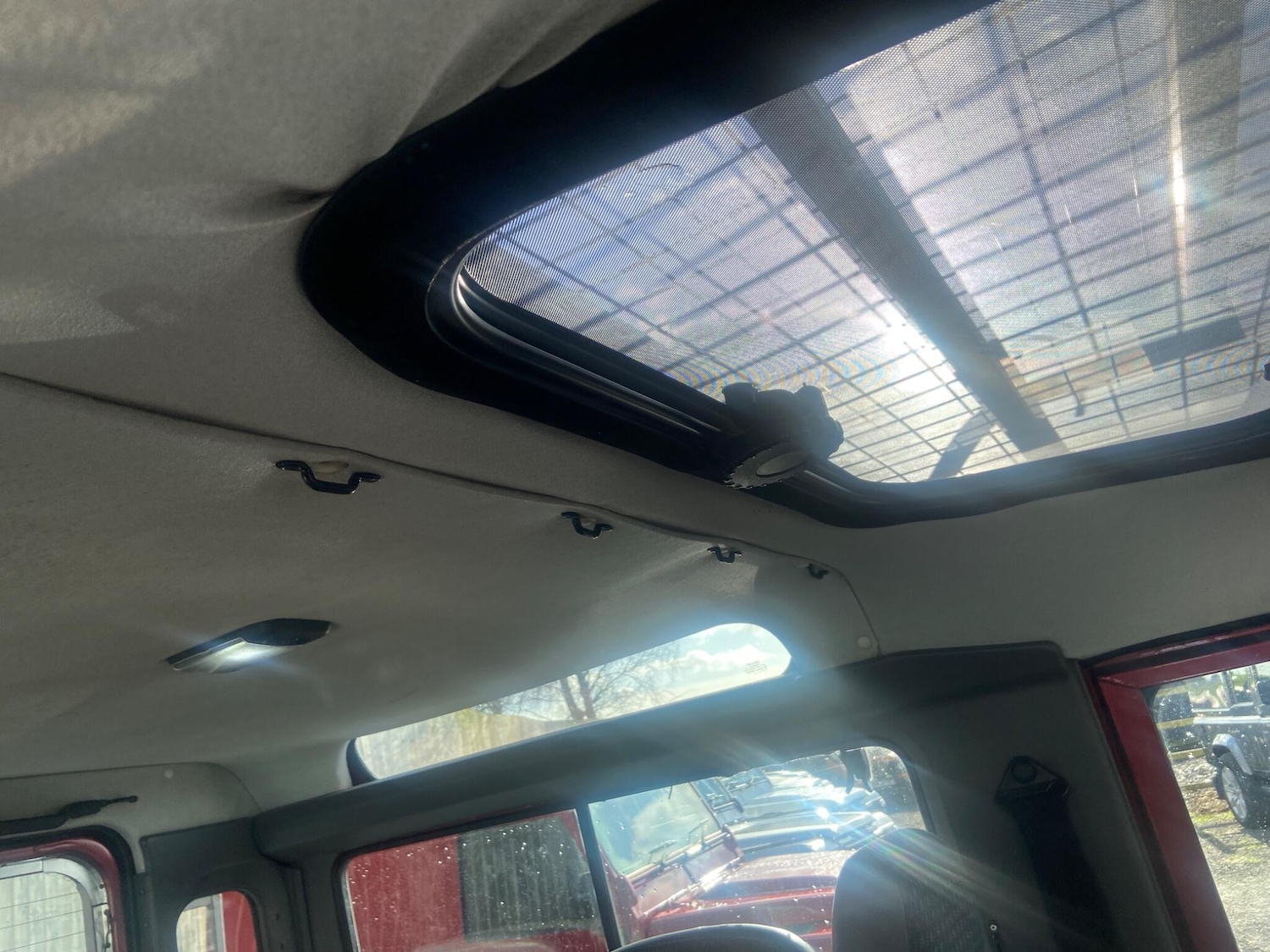 Used Land Rover Defender 90 1996 for sale - 77637881: Photo 45