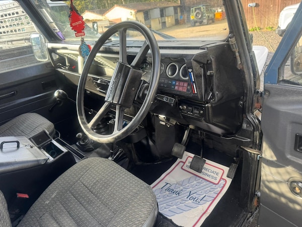 Used Land Rover Defender 90 1990 for sale - 76020314: Photo 17