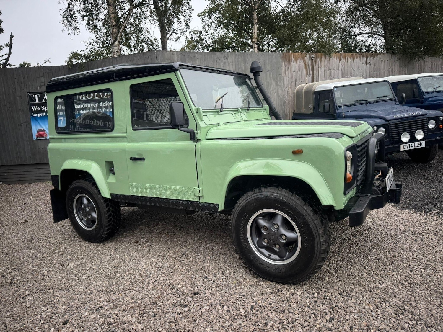 Used Land Rover Defender 90 1990 for sale - 76020314: Photo 61