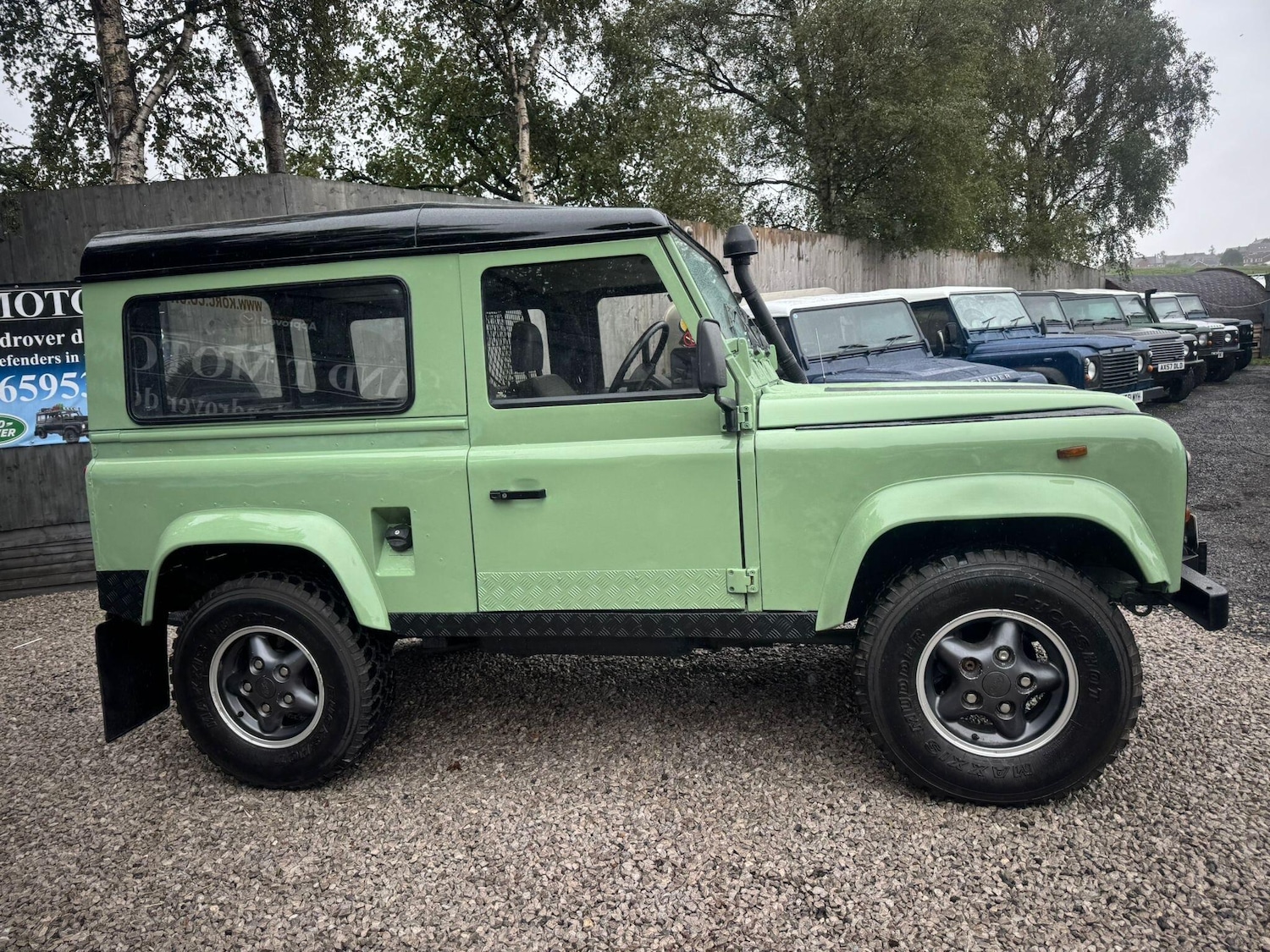 Used Land Rover Defender 90 1990 for sale - 76020314: Photo 65