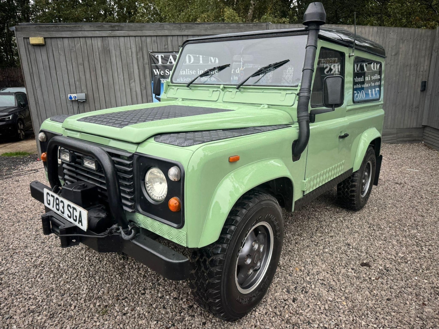 Used Land Rover Defender 90 1990 for sale - 76020314: Photo 67