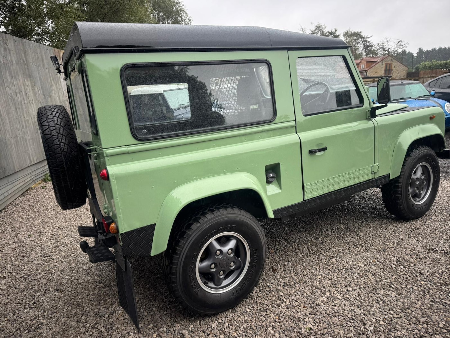 Used Land Rover Defender 90 1990 for sale - 76020314: Photo 71