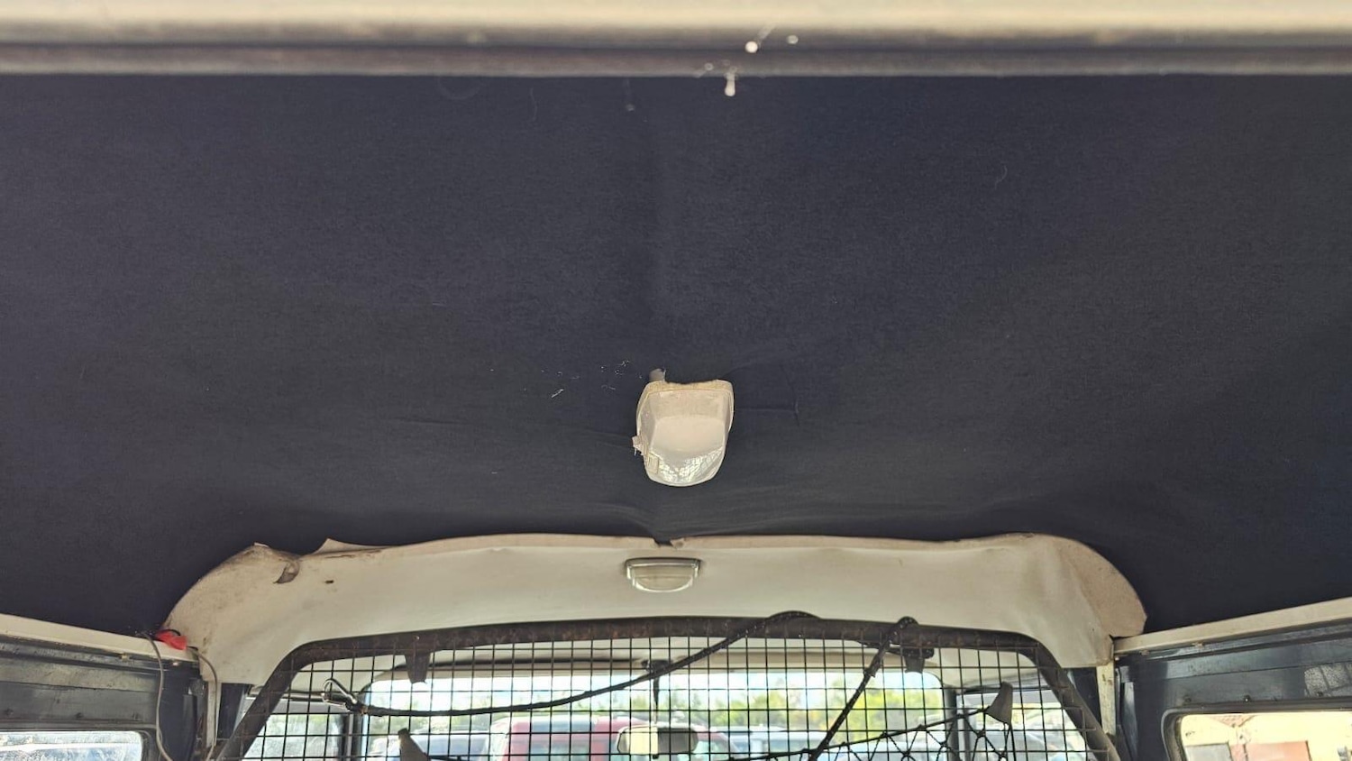 Used Land Rover Defender 90 1990 for sale - 76020314: Photo 72