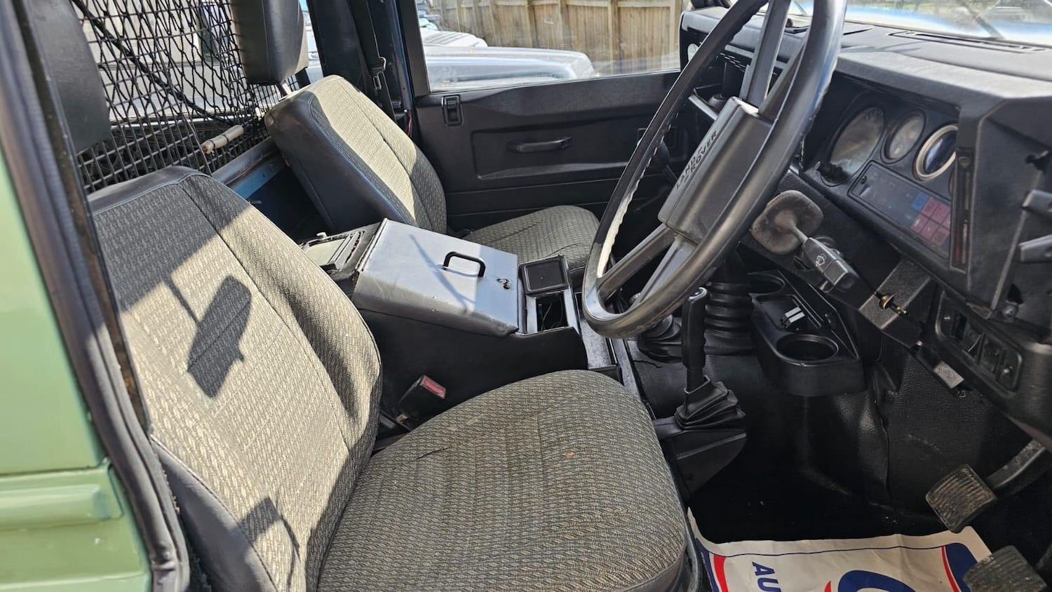 Used Land Rover Defender 90 1990 for sale - 76020314: Photo 77