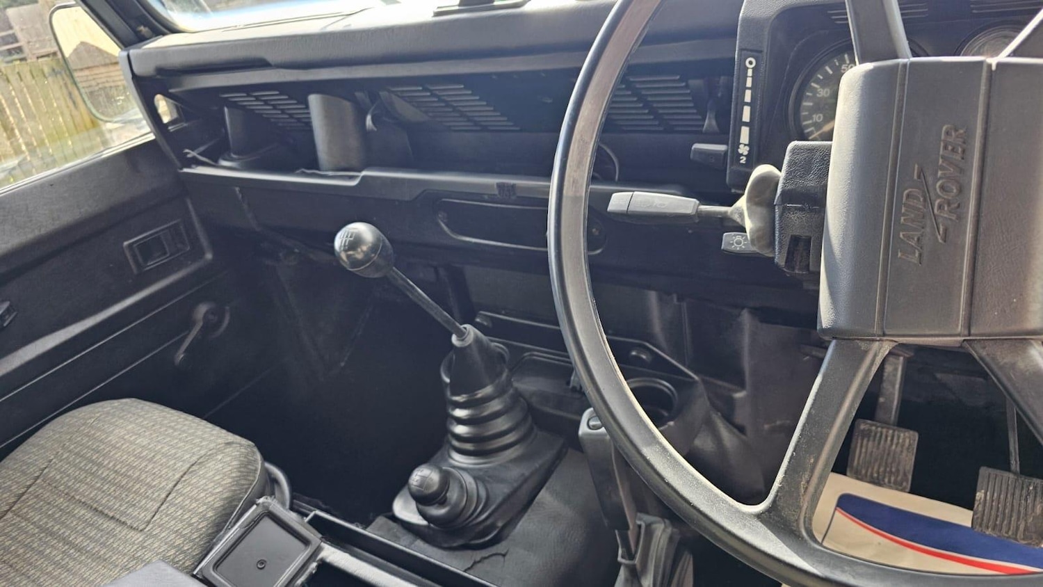 Used Land Rover Defender 90 1990 for sale - 76020314: Photo 78