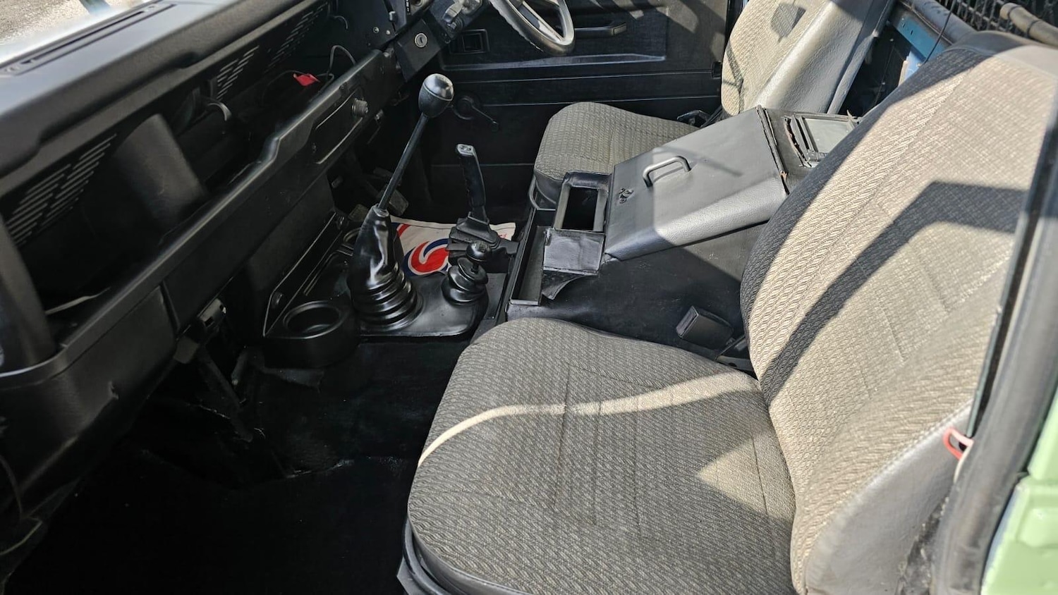 Used Land Rover Defender 90 1990 for sale - 76020314: Photo 81