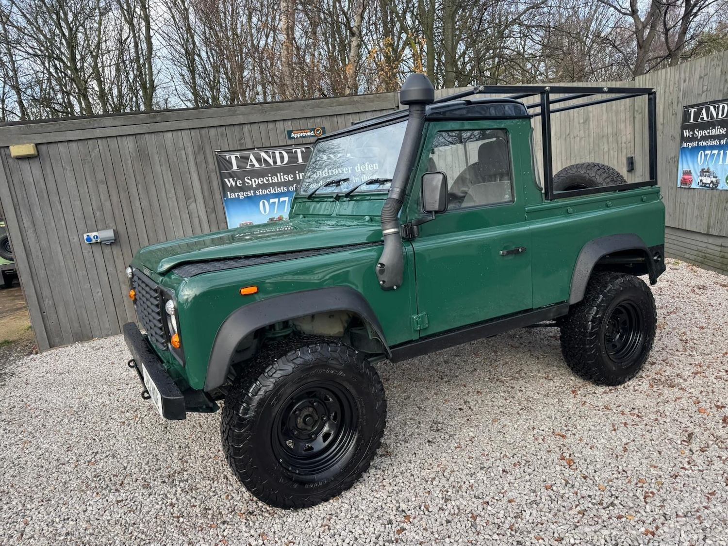 Used Land Rover Defender 90 1992 for sale - 76832306: Photo 18