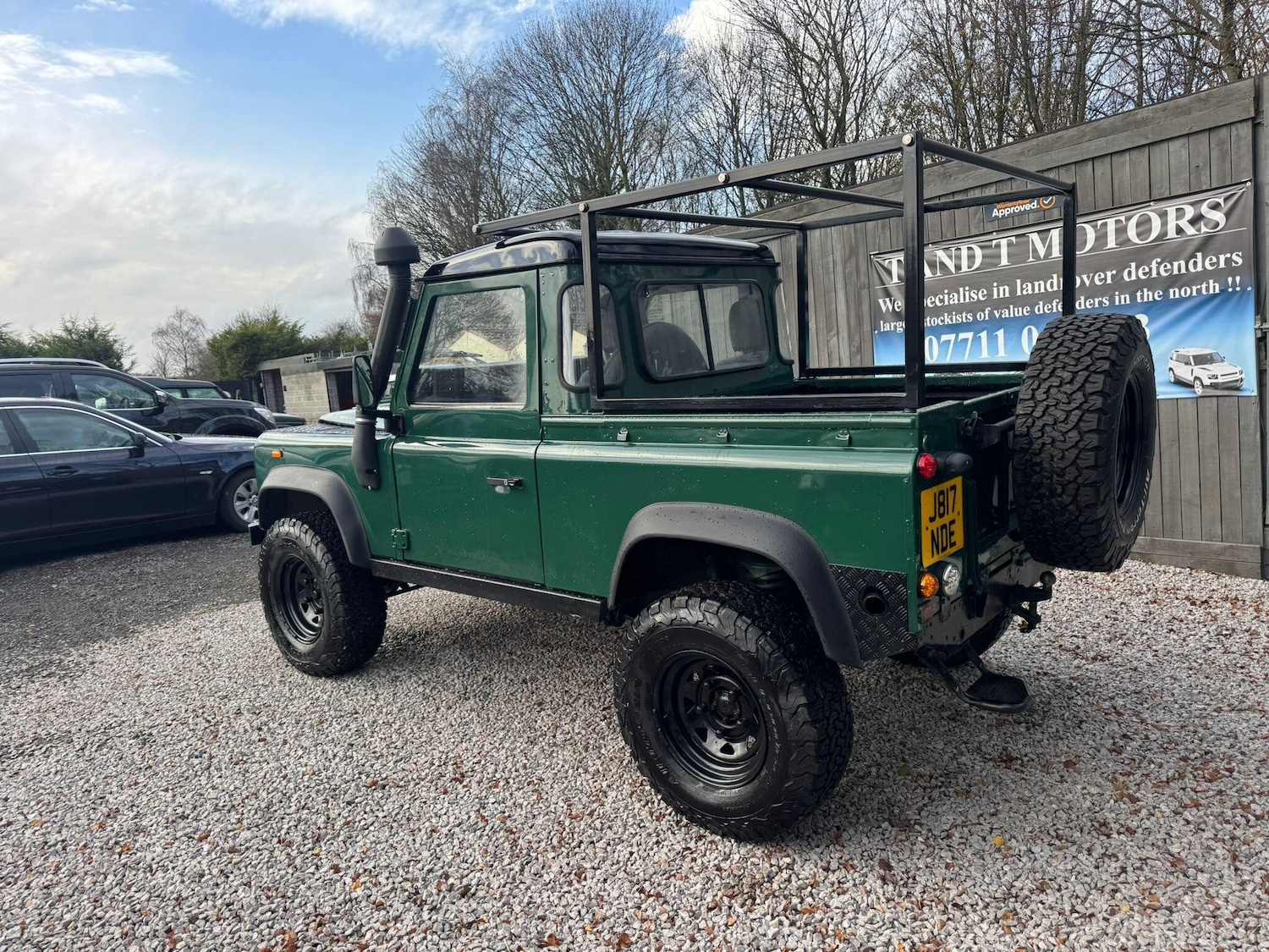 Used Land Rover Defender 90 1992 for sale - 76832306: Photo 2