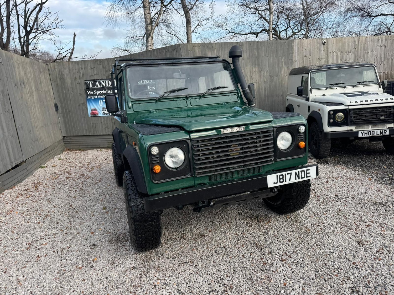 Used Land Rover Defender 90 1992 for sale - 76832306: Photo 5