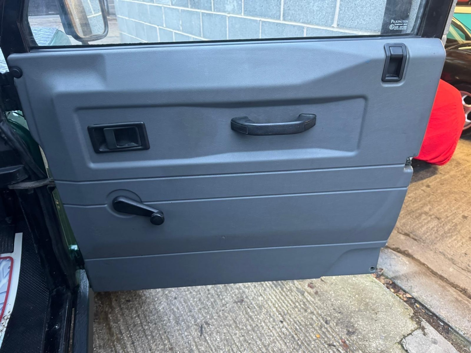 Used Land Rover Defender 90 1992 for sale - 76832306: Photo 61