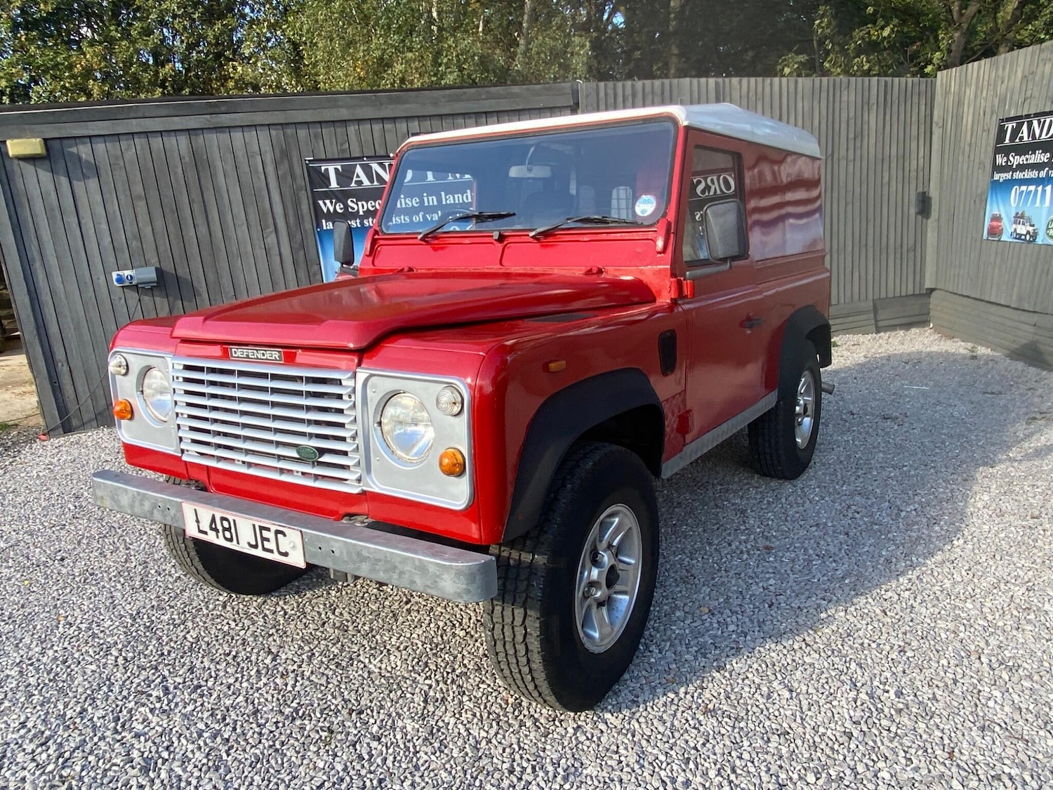 Used Land Rover Defender 90 1993 for sale - 76671201: Photo 19