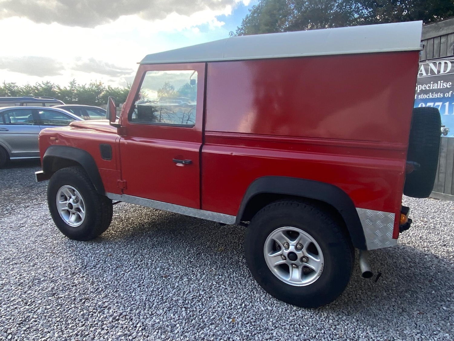 Used Land Rover Defender 90 1993 for sale - 76671201: Photo 20
