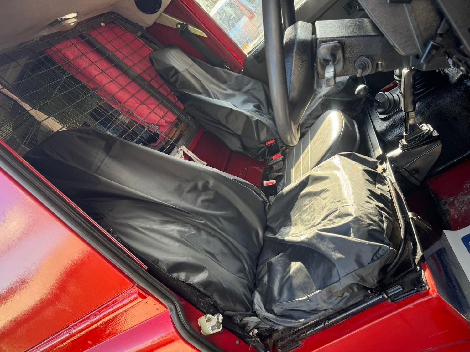 Used Land Rover Defender 90 1993 for sale - 76671201: Photo 47