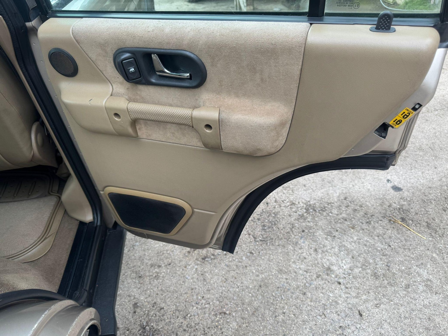 Used Land Rover Discovery 2001 for sale - 76440927: Photo 50