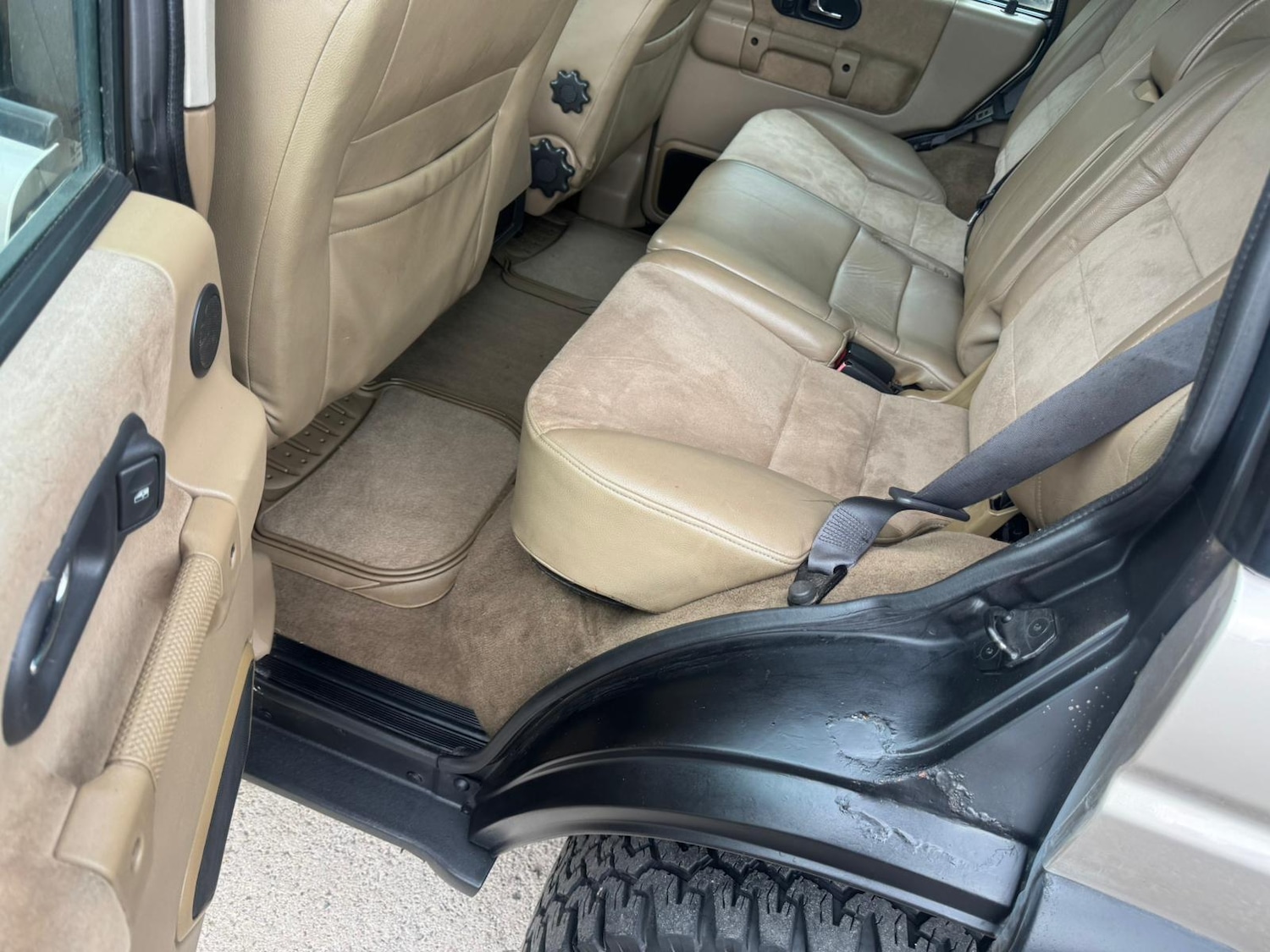 Used Land Rover Discovery 2001 for sale - 76440927: Photo 57