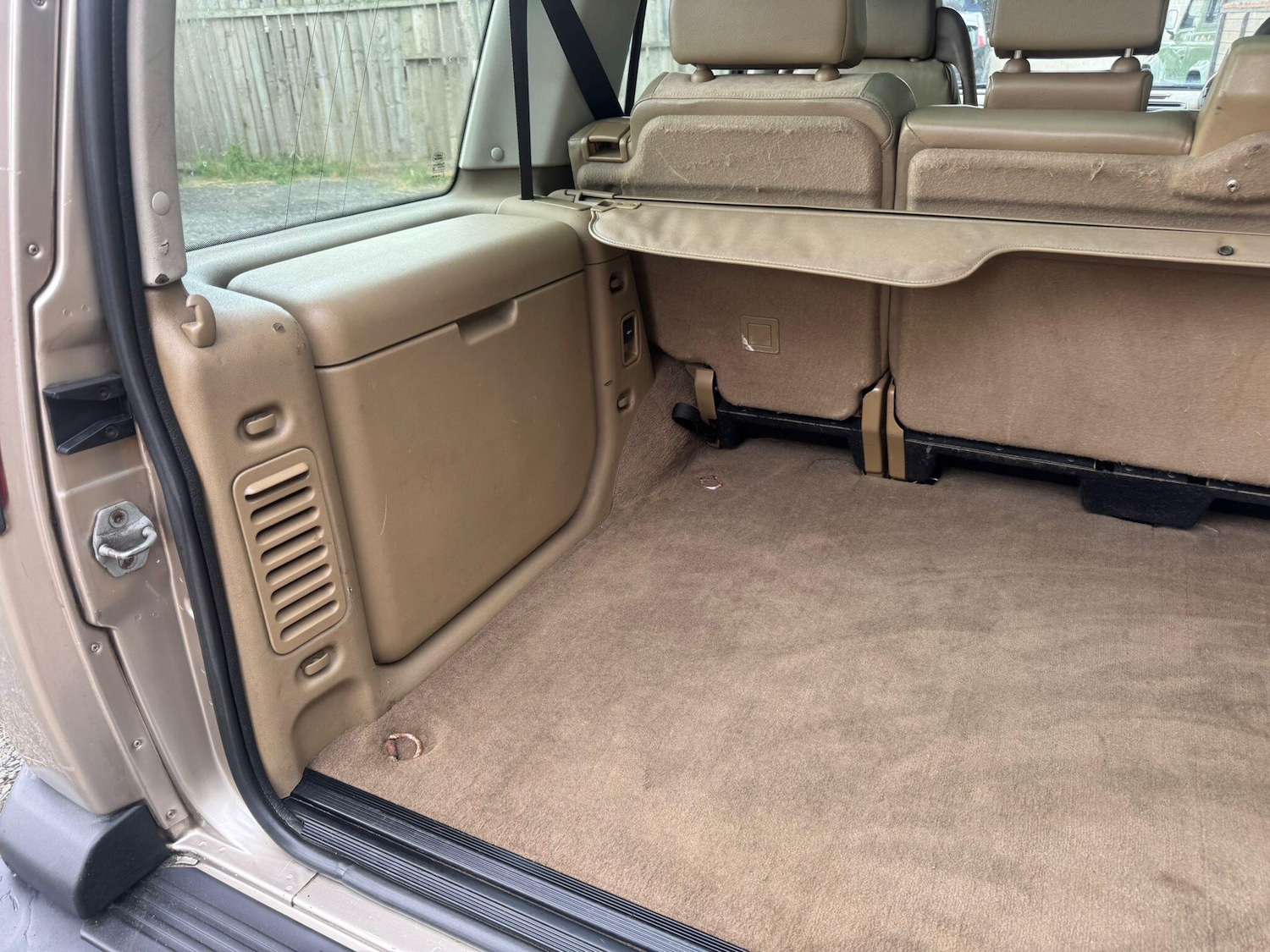 Used Land Rover Discovery 2001 for sale - 76440927: Photo 66