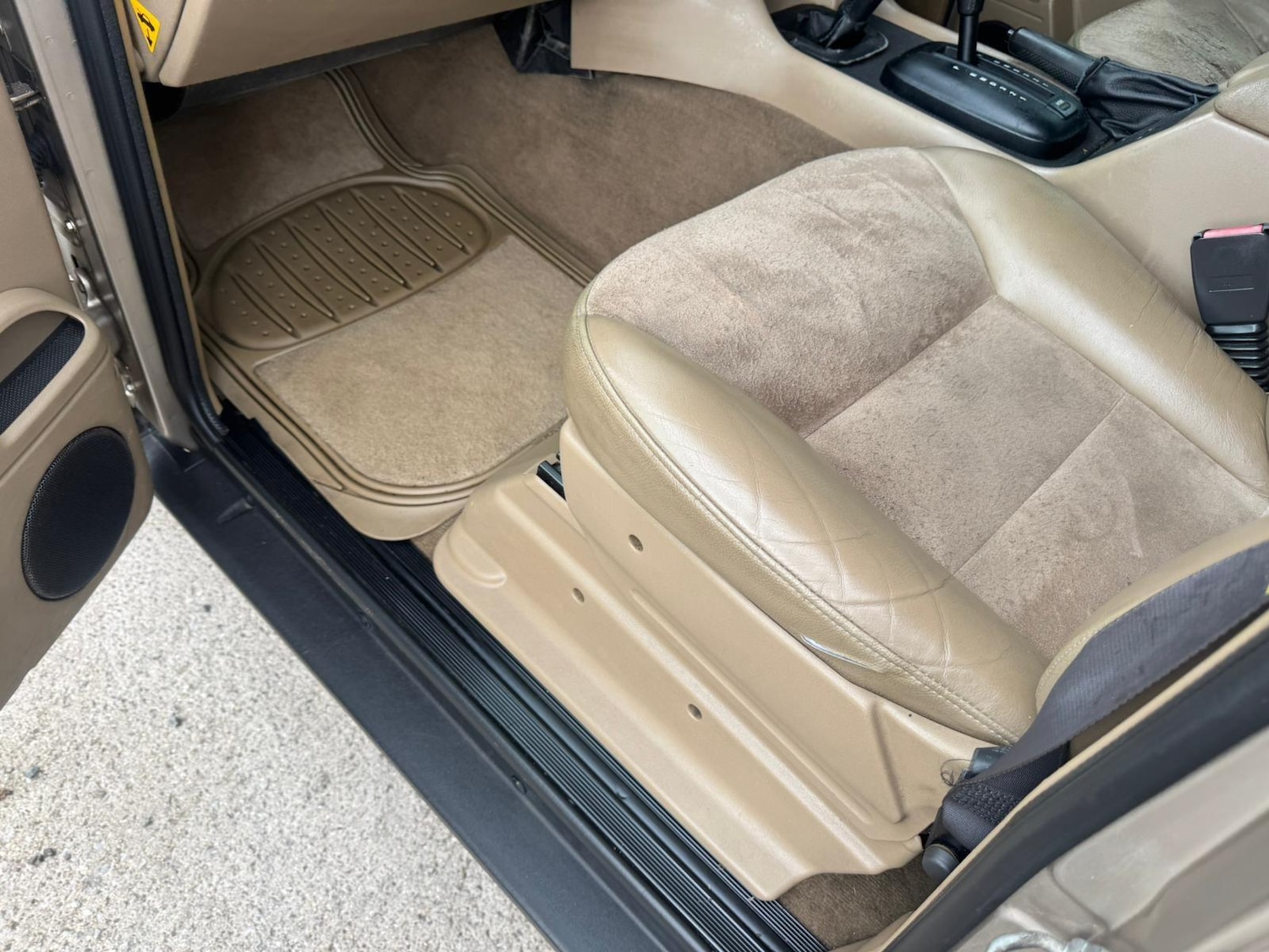 Used Land Rover Discovery 2001 for sale - 76440927: Photo 77