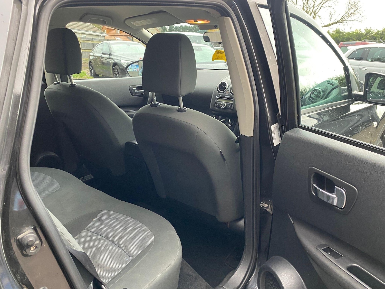Used Nissan Qashqai 2011 for sale - 76380950: Photo 32