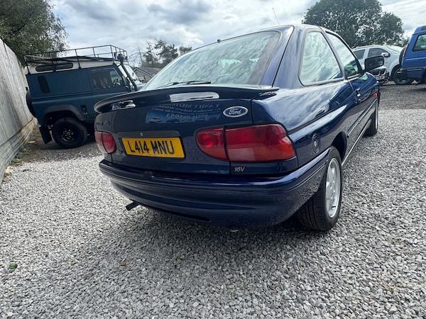 Used Ford Escort for sale - 76167007: Photo 49