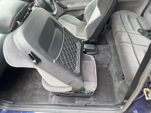 Used Ford Escort for sale - 76167007: Photo 70