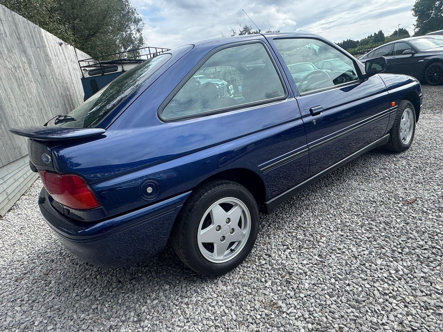 Used Ford Escort for sale - 76824018: Photo 9