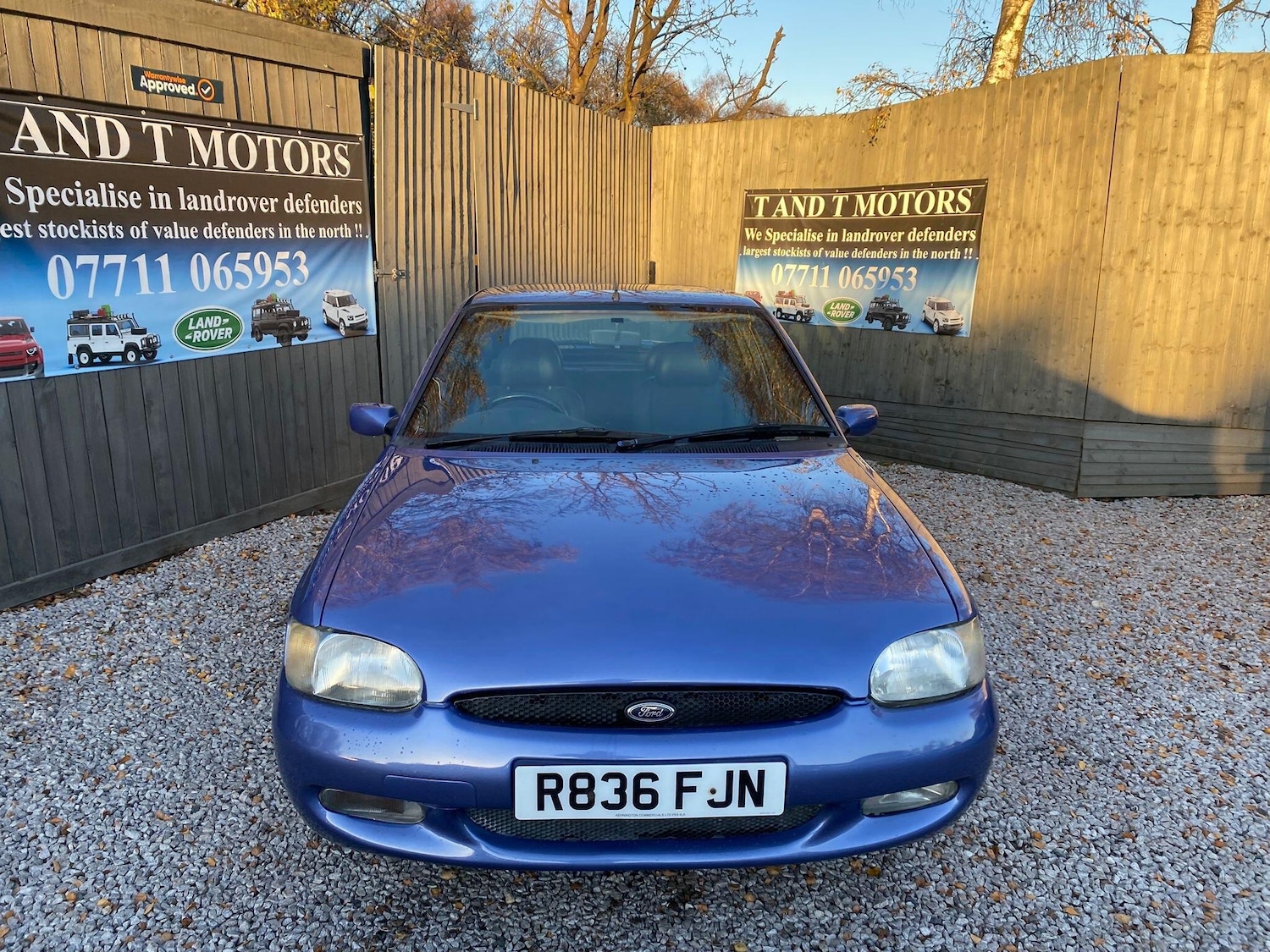 Used Ford Escort for sale - 77015593: Photo 2