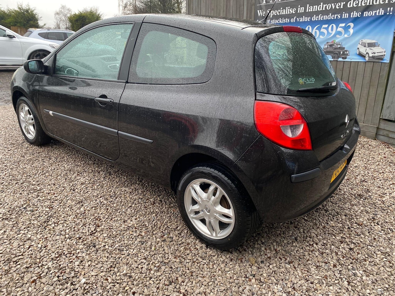 Used Renault Clio for sale - 77784235: Photo 13