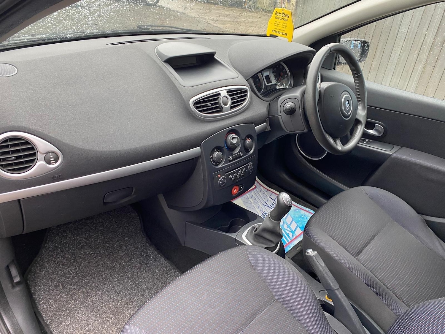 Used Renault Clio for sale - 77784235: Photo 21