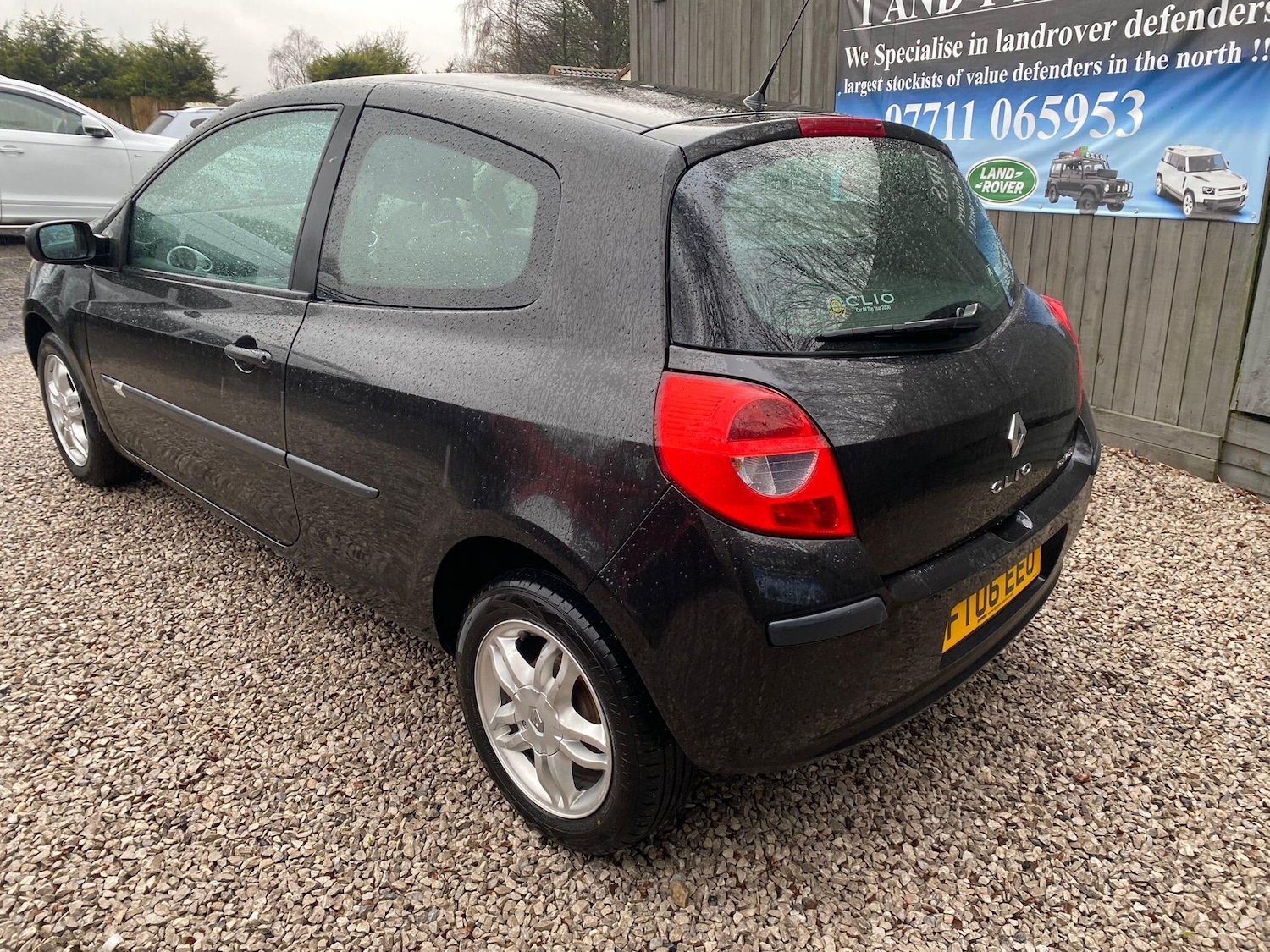 Used Renault Clio for sale - 77784235: Photo 4