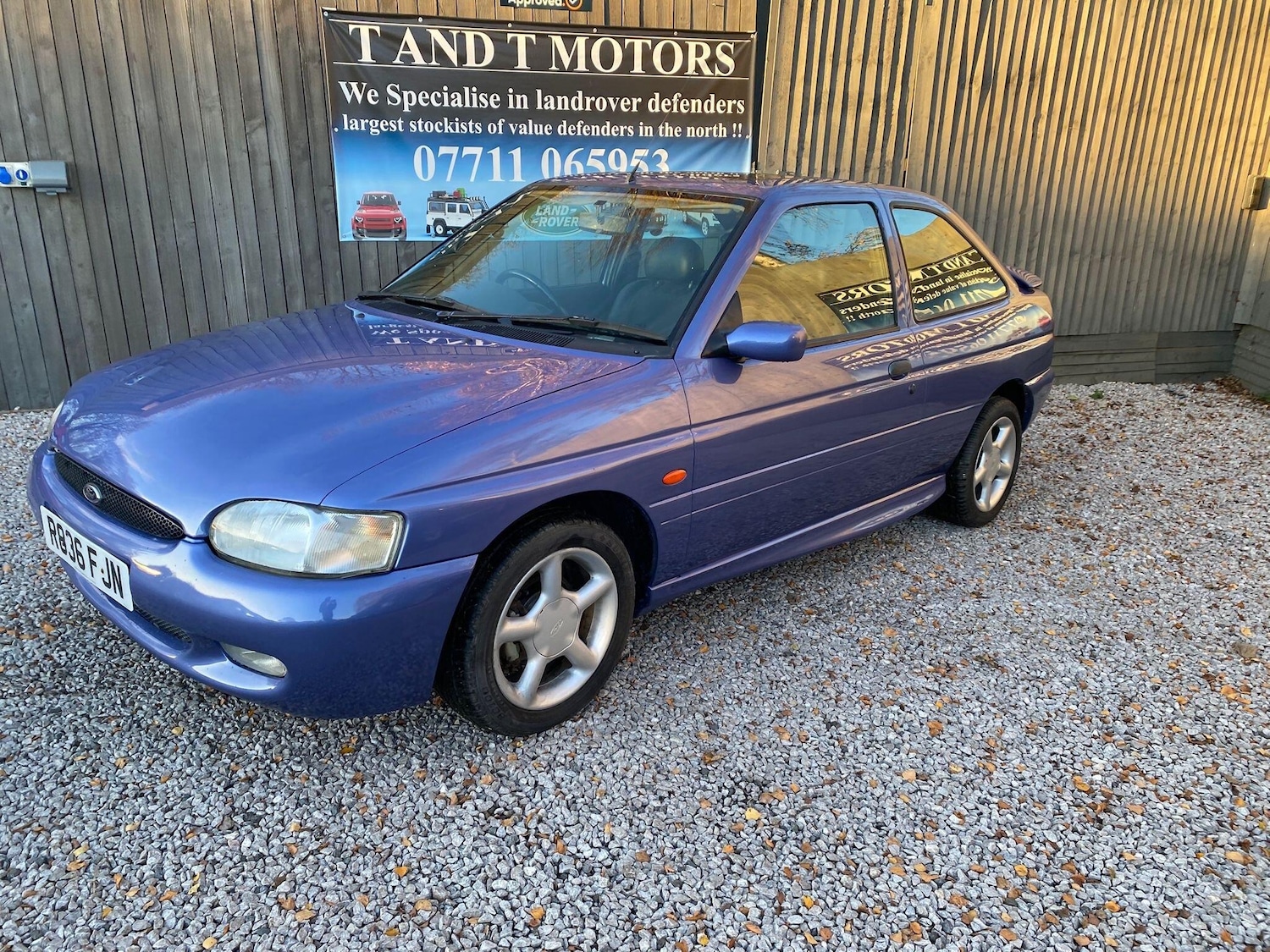 Used Ford Escort for sale - 77049889: Photo 3