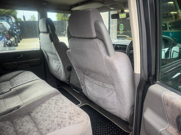 Used Land Rover Discovery 1999 for sale - 76137410: Photo 60