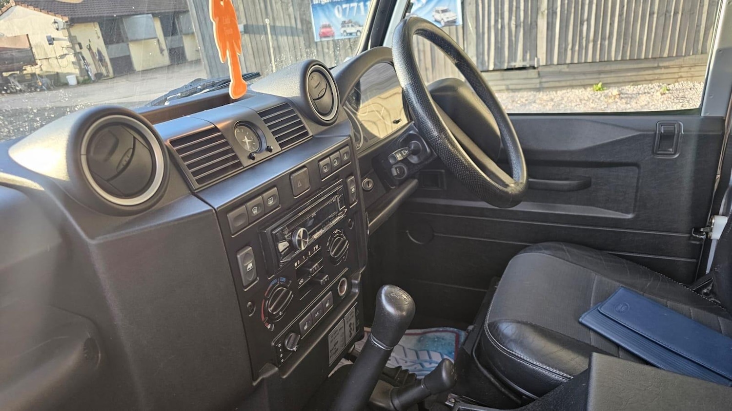 Used Land Rover Defender 90 2007 for sale - 76408614: Photo 94