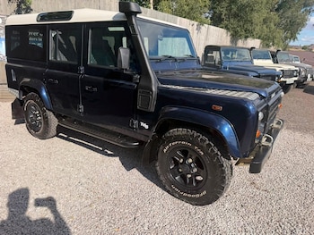 Used Land Rover Defender 110 2000 for sale - 79395649: Photo