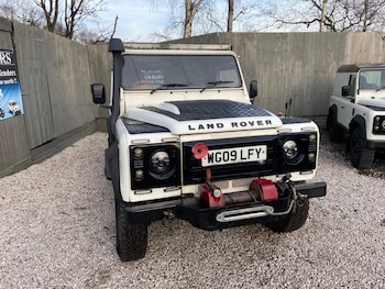 Used Land Rover Defender 110 2009 for sale - 78245282: Photo